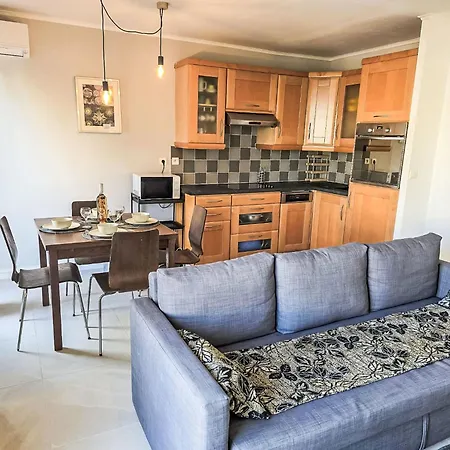 Reine Astrid-5 By Interhome * Cannes